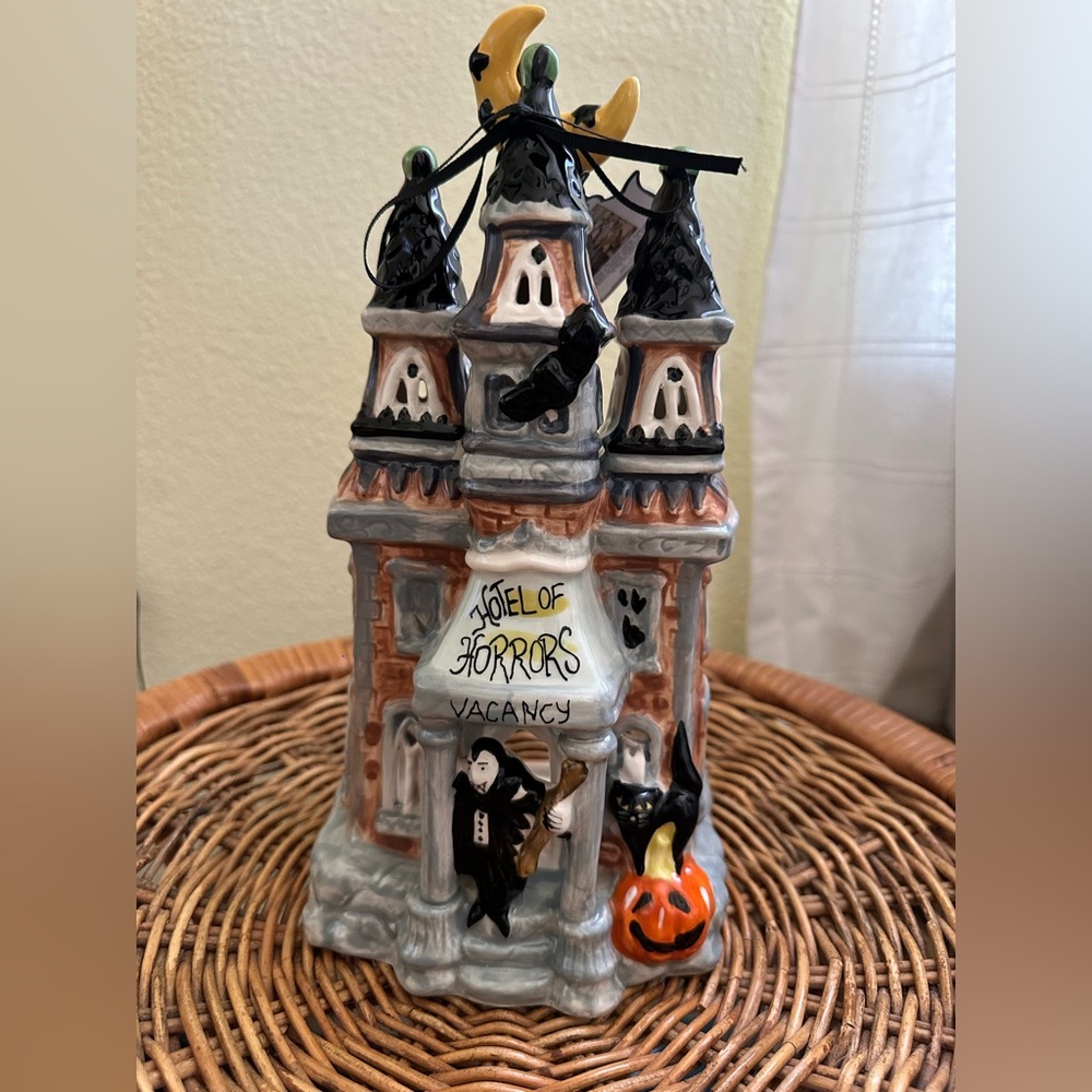 Hotel of Horrors Blue Sky Clayworks